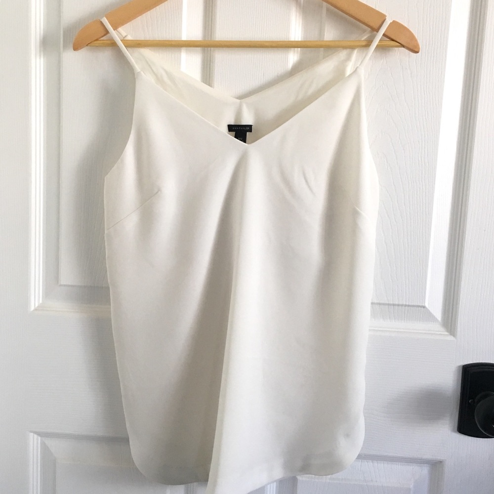 Ann Taylor v-neck top